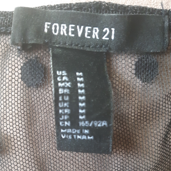 NWOT Forever 21 sheer polka dot top - Picture 4 of 4